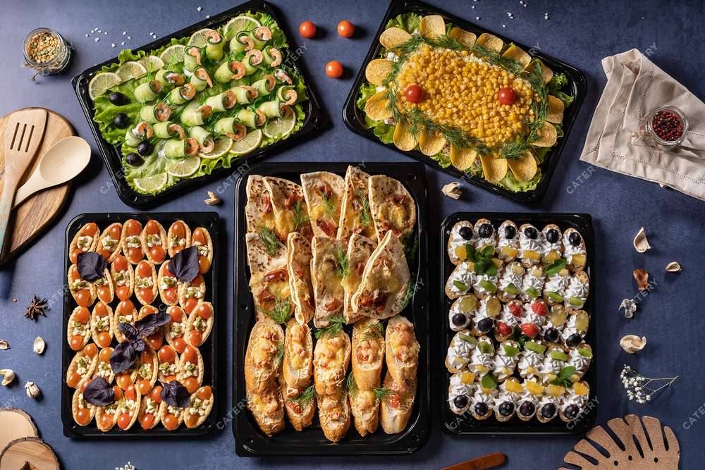 Сет «Для подруг» заказать с доставкой от Cateringoff по цене 11730 ...